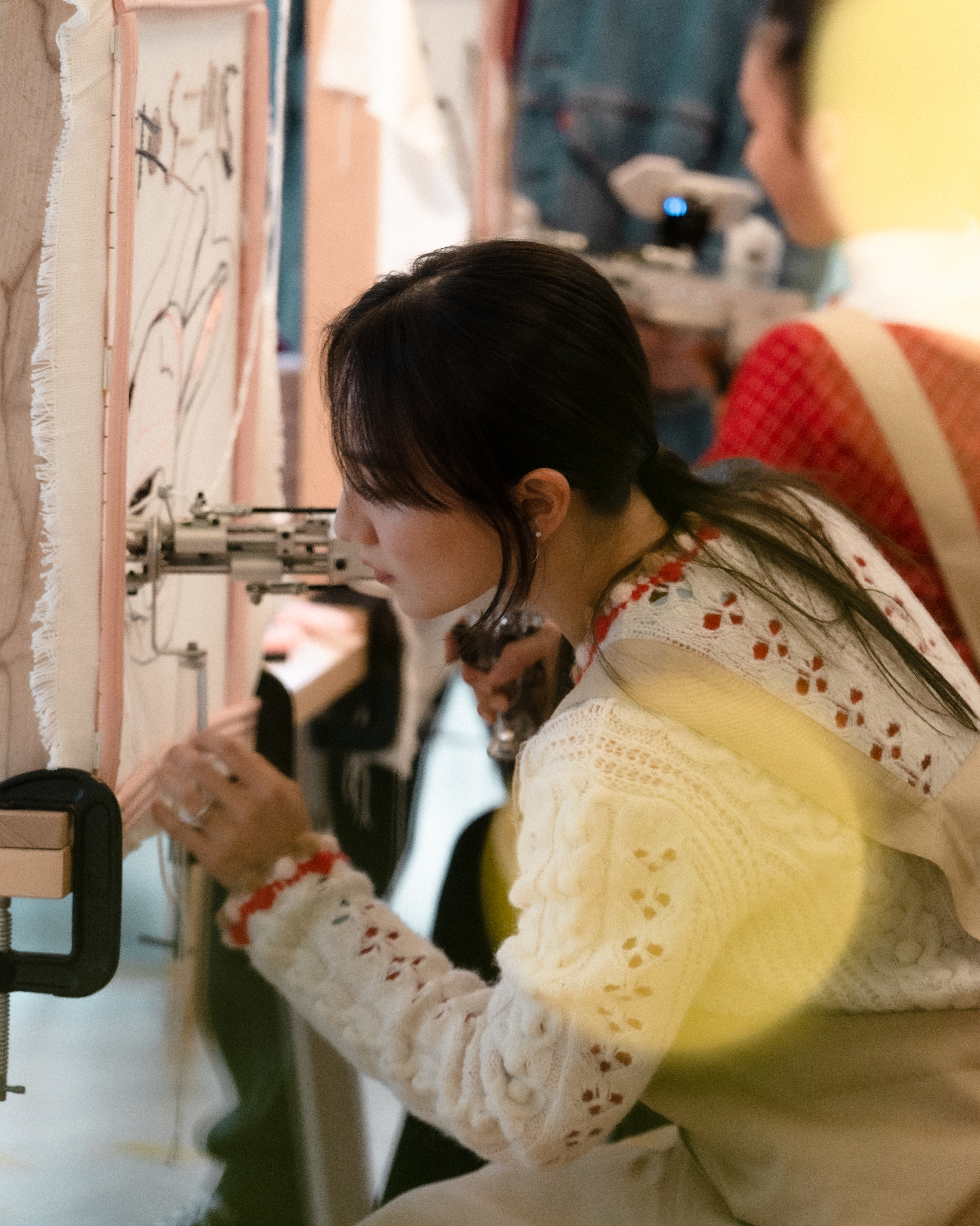 張寗以過世的家兔為創作藍圖。（圖／自由試娛樂提供）