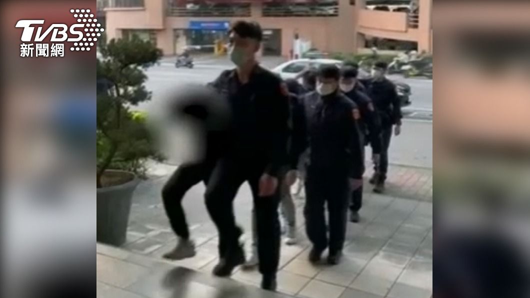警方9小時內將涉案人全都帶回。（圖／TVBS）