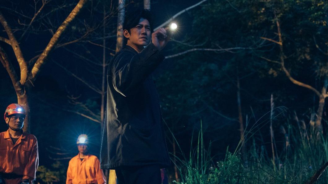 吳慷仁為完美詮釋檢察官，做足田調功課（圖／Netflix）