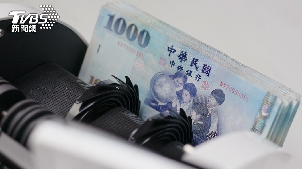 民眾都很關心6000元到底何時入帳。(示意圖/shutterstock達志影像)