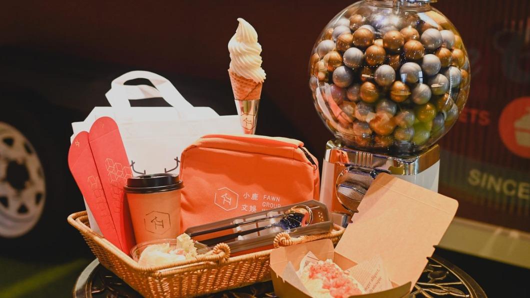 到櫃台說出通關密語，還可以抽紅包、刮刮樂等多項驚喜好禮。（圖／小鹿文娛提供）