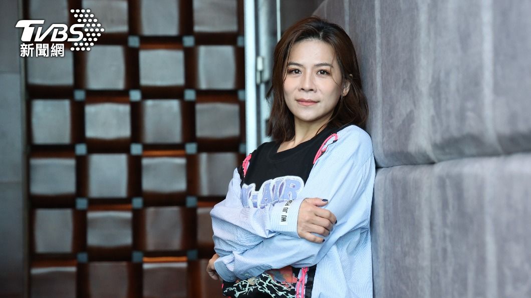 江美琪被爆和老公大吵原因曝光 她認了躲房間偷哭