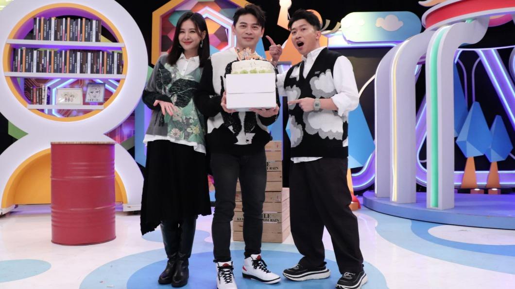 3人因為節目培養出好感情。(圖/中天提供)