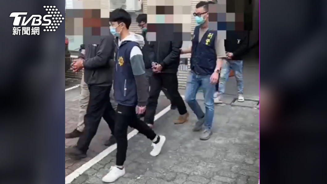 5名集團成員在苗栗被逮。(圖/TVBS)