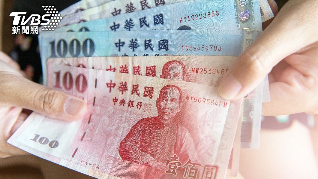 新台幣虎年重貶2.54元 重摔8.36%創25年最大貶幅