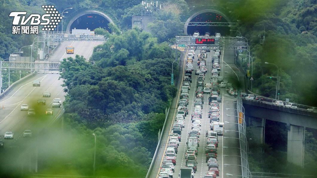 春節連假首日！國道5地雷路段出爐　南向宜下午出發