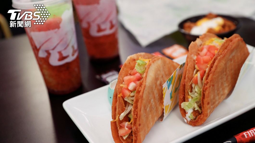 美國一名男子吃完「Taco Bell」的捲餅後感到不適，懷疑食物中被摻入老鼠藥。（圖／達志影像路透社）