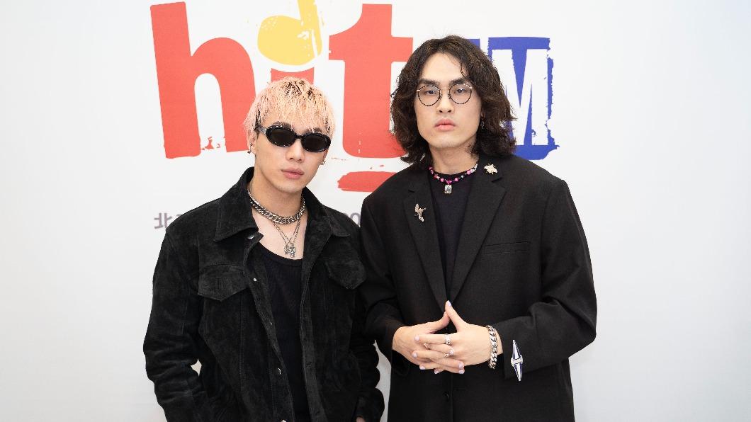 ØZI最常玩射龍門在坊間有「宇智波撞柱」之稱。（圖／Hit Fm聯播網提供）