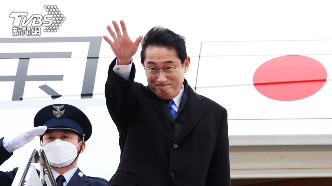 岸田文雄上任後,日本首相官邸官網去年春節首次發表繁體中文版的新春賀詞。(圖/達志影像美聯社)