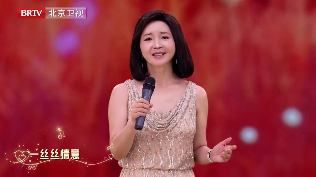鄧麗君復活了?!首登大陸春晚舞台開唱 微博瘋傳
