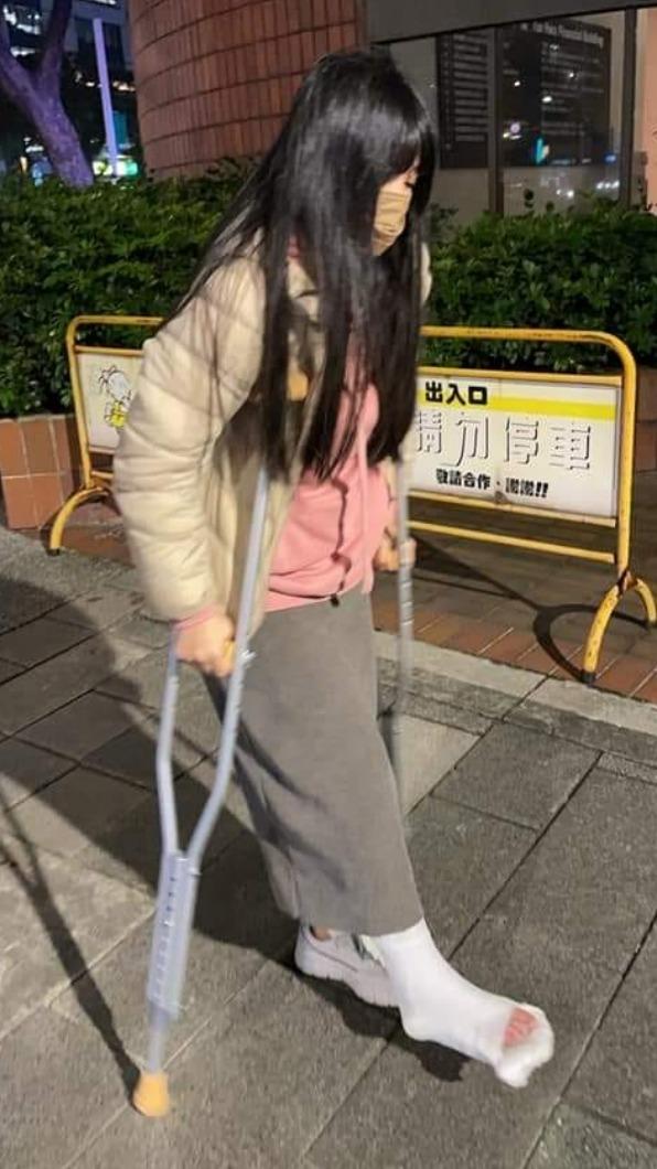 DoReMi姐姐的老公分風發文要大家按讚。（圖／翻攝自殺梗臉書）