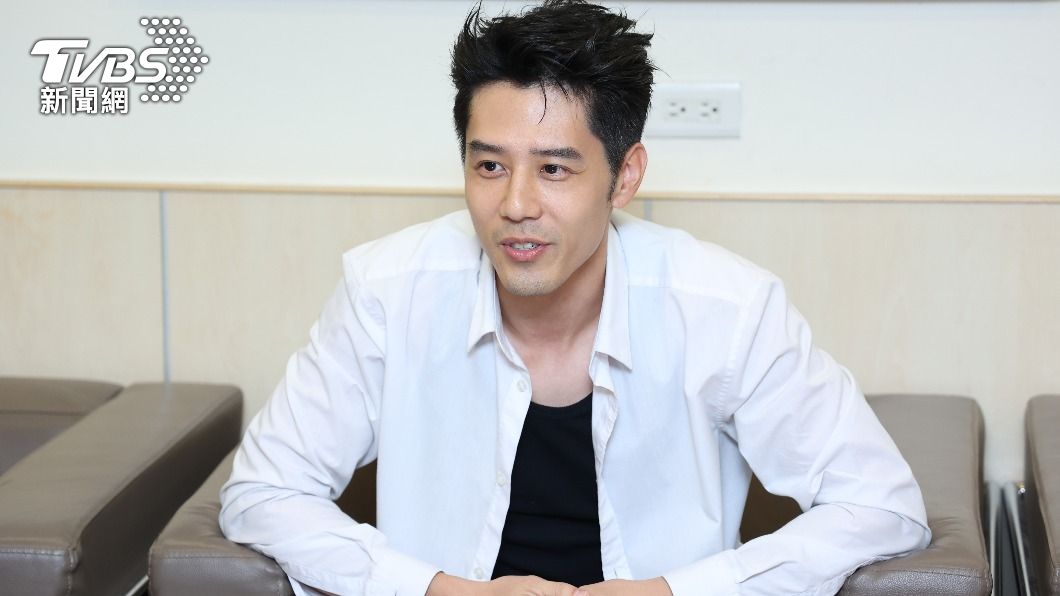 胡宇威過年在家熱舞獻陳庭妮　汪東城被母「瘋狂催婚」：一睜眼就問
