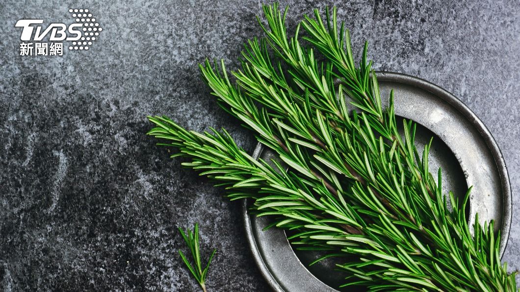 帶來香氣的香草系植物能為廚房帶來正能量。(示意圖/shutterstock達志影像)