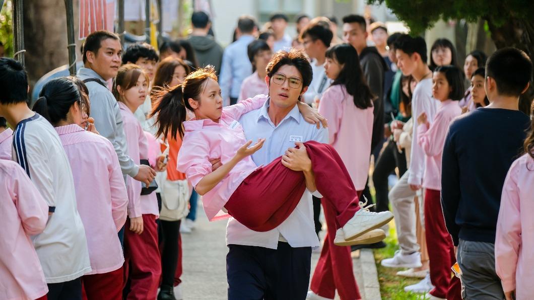 金鐘影后直球示愛!黃姵嘉霸氣喊話張耀仁:我要當你女朋友
