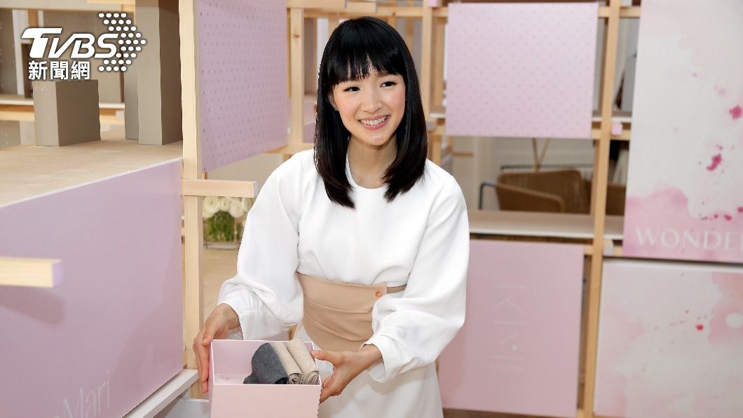 「收納女王」近藤麻理惠累了? 當3寶媽後忙翻:我家很亂