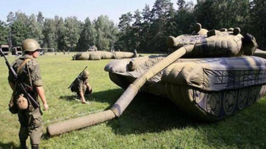 掉漆!俄軍端出「垂頭喪氣砲」戰車 砲管軟趴趴照片曝