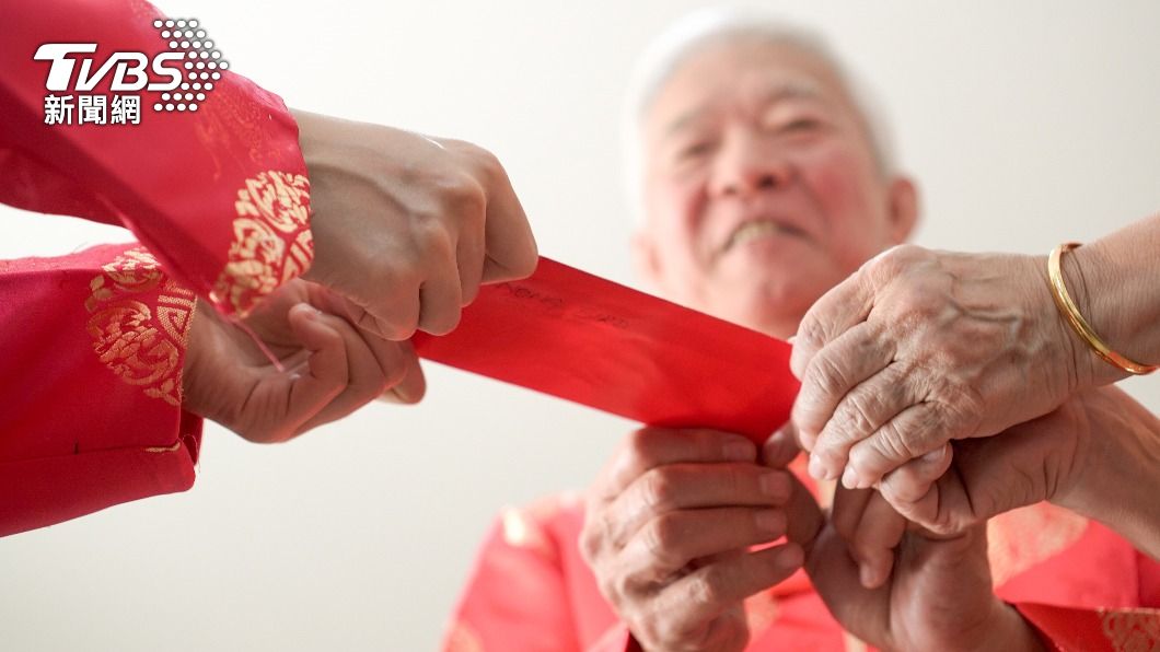 婆婆母親節找媳婦討紅包!見「金額」氣炸 網轟:妳沒兒子?