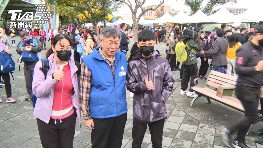 2月退休備戰2024 柯首走「白沙屯媽祖遶境」