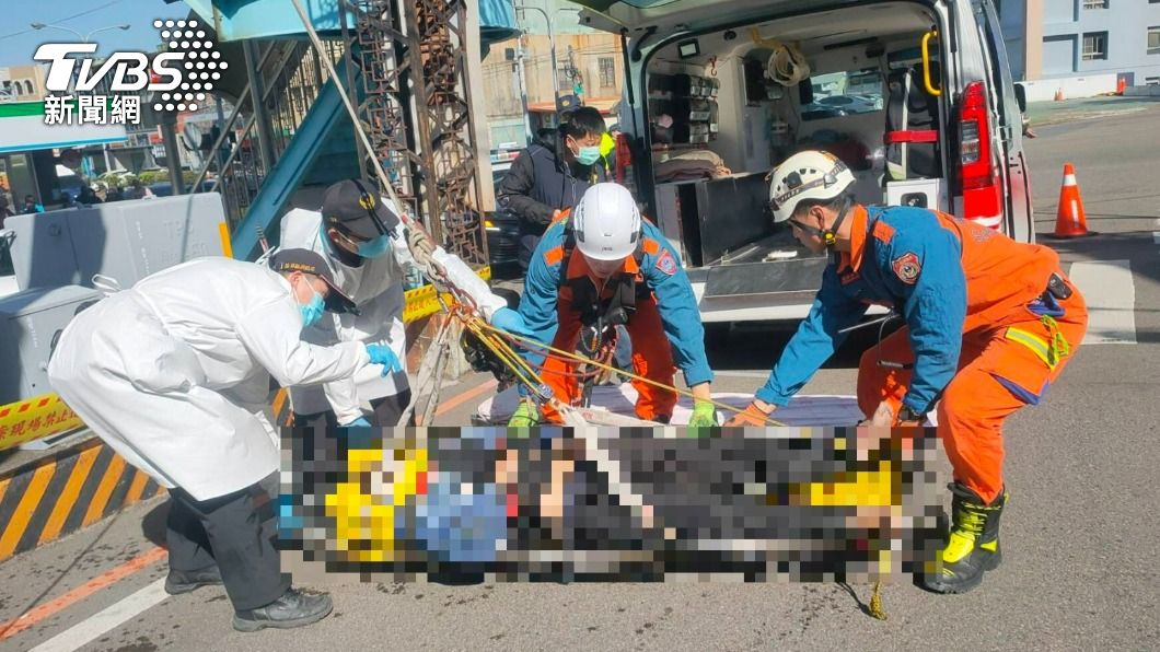 張女經送醫搶救後仍宣告不治。(圖/TVBS)
