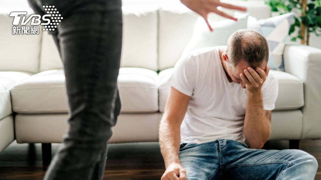 男子的生殖器慘遭枕邊人剪下。(示意圖/shutterstock達志影像)