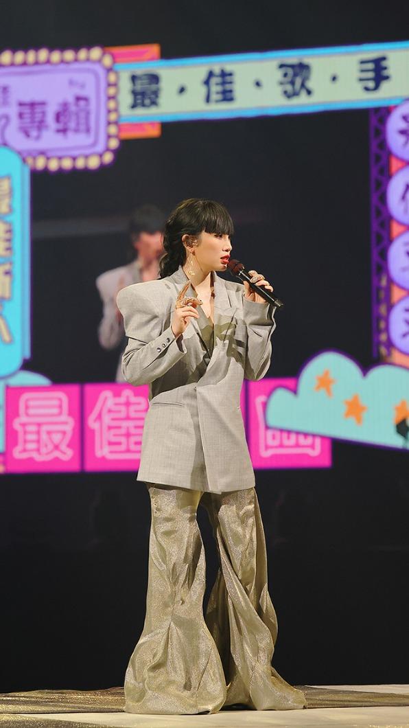 魏如萱於春節發送禮物給粉絲。(圖/好多音樂)