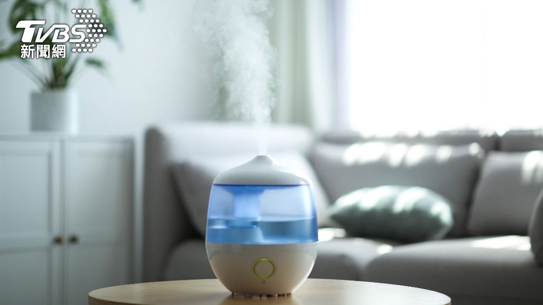 室內用加濕器可以減少皮膚水分流失。(示意圖/shutterstock達志影像)