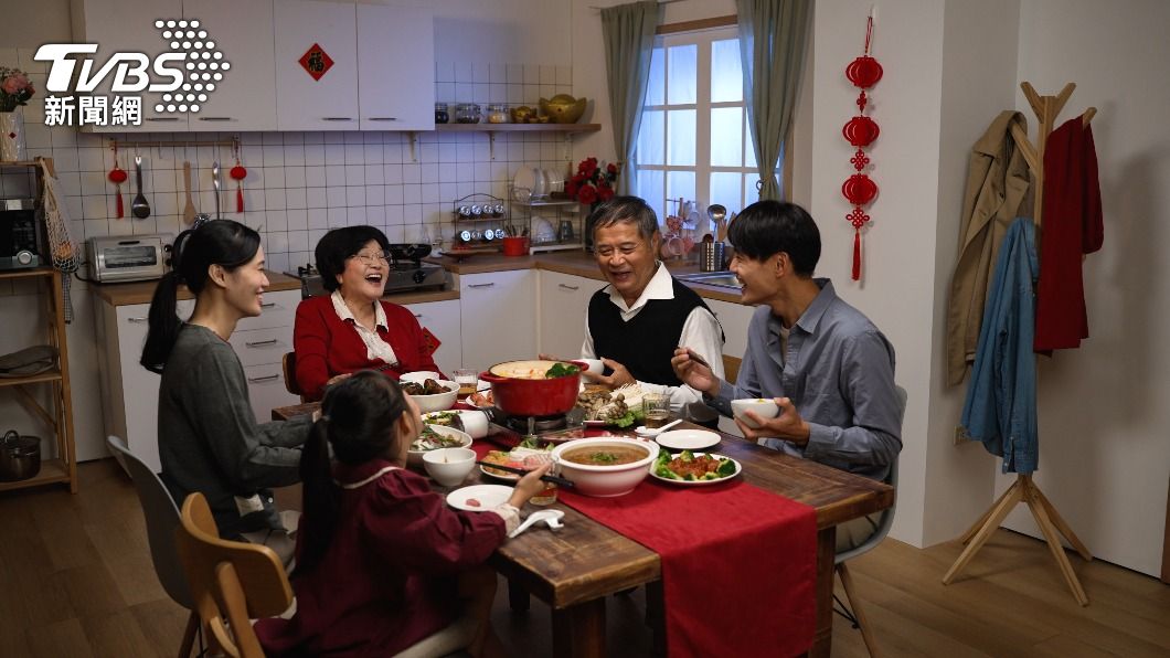 長大過年不再回家團圓!習俗隨時代改變 10原因讓人心酸