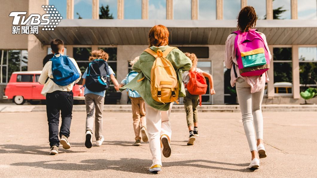 爸媽好苦惱!小孩寒假NG 「四行為」 醫:日曬補鈣很重要
