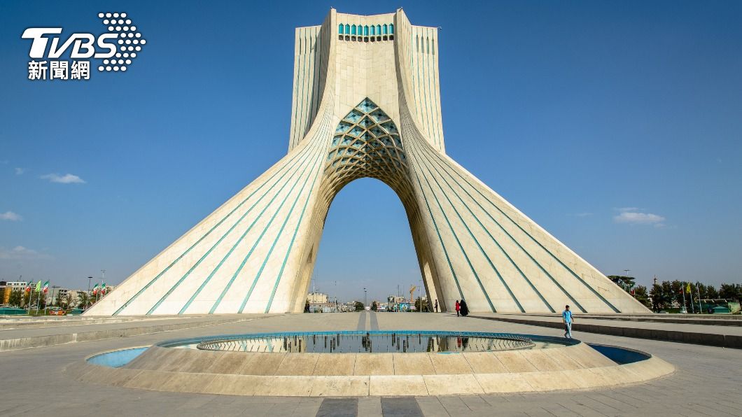 阿扎迪塔(Azadi Tower)又稱「自由紀念塔」(Freedom Tower),是十分「政治敏感」的地標。(示意圖/shutterstock 達志影像)