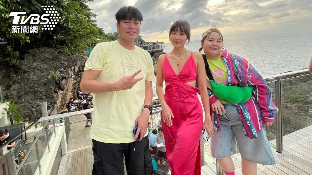 李易凍未條!見房思瑜身材辣翻「主動約泡澡」 飛峇里島圓夢