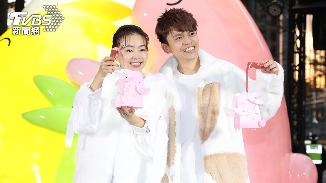 蔡阿嘎爆「每天都要」恩愛時間曝光! 鬆口結紮理由遭二伯狠嗆