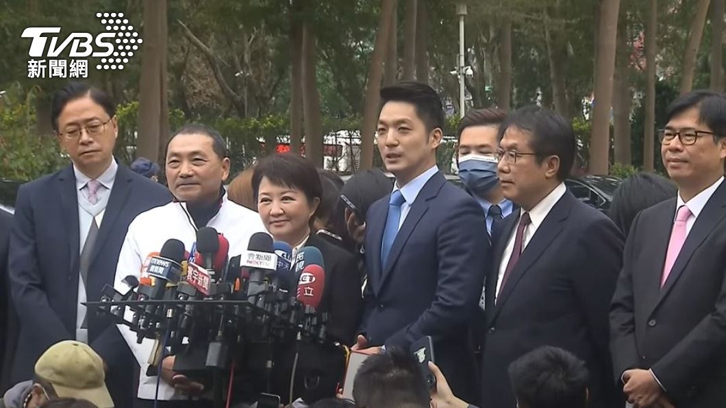 行政院長陳建仁今(2)日主持首次行政院會,六都市長皆出席。(圖/TVBS)