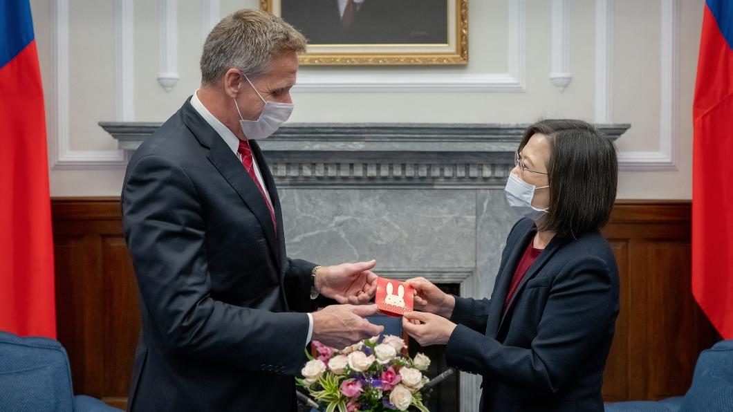 接見美前印太司令訪團　蔡英文：恢復一年義務役提升自我防衛