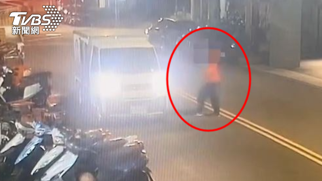 看貨車沒熄火醉男想開走　忘這動作發出巨響「警所在旁」秒遭逮