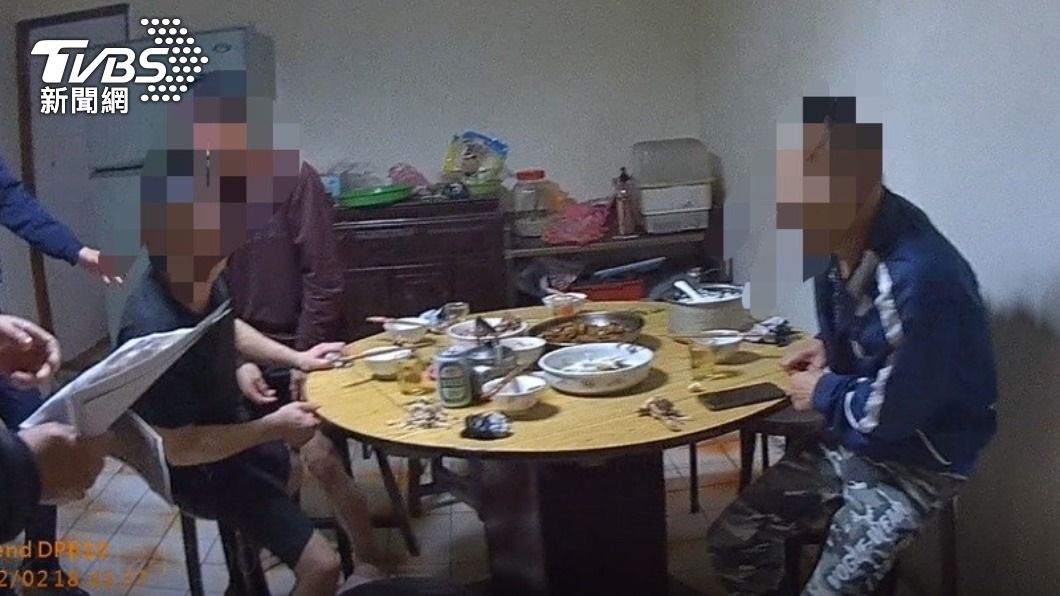 越南同鄉元宵前先圍爐 遇警上門查「4失聯1逾期」全回派出所