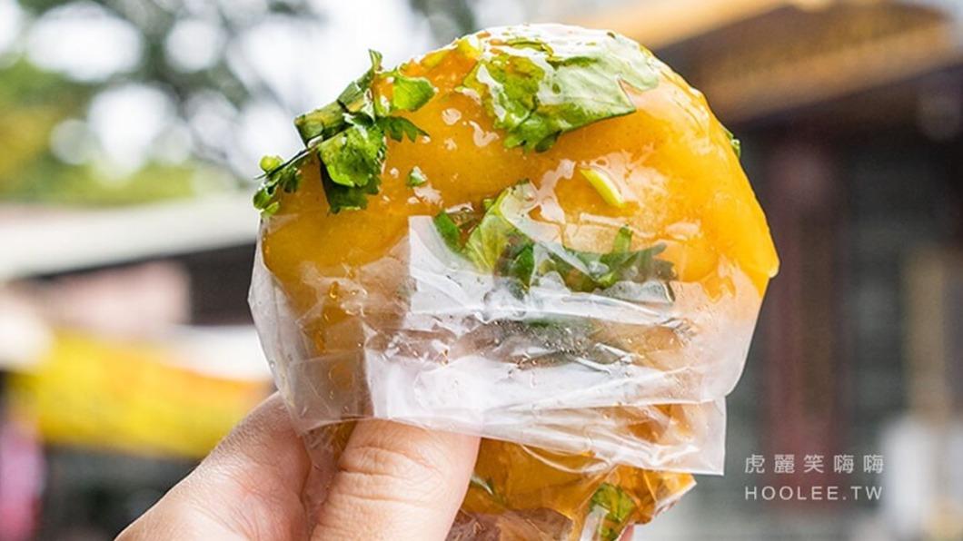 內餡的蝦米帶點鹹味及鮮香,高麗菜清脆爽口相當唰嘴。(圖/虎麗笑嗨嗨提供)