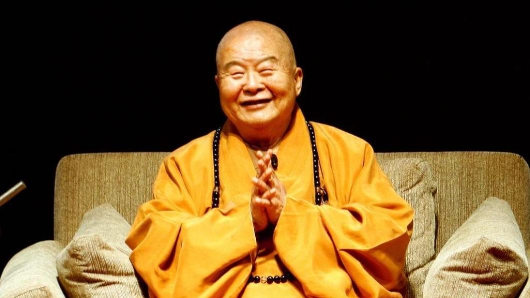 星雲大師因糖尿病纏身導致健康亮紅燈。(圖/翻攝自星雲大師臉書)