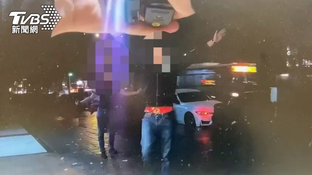 喝酒醉太失控！持改造手槍衝酒店　見警狂嗆「打死我啊」