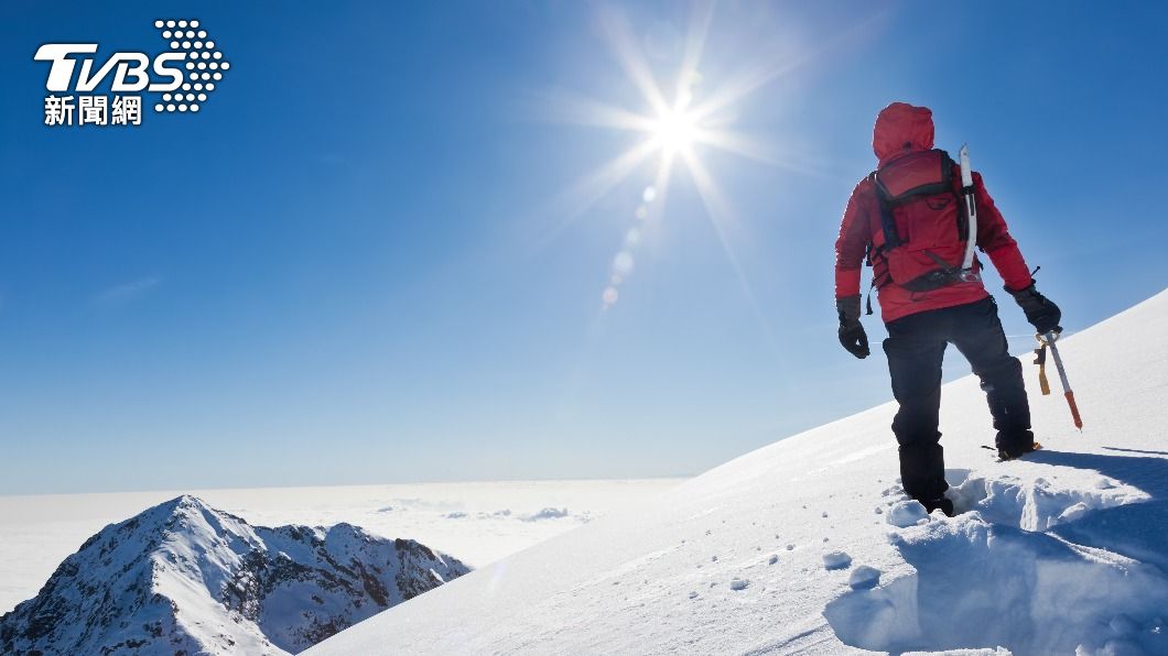 登山客在海拔5千公尺處發現被冰凍的遺體。(示意圖/shutterstock達志影像)