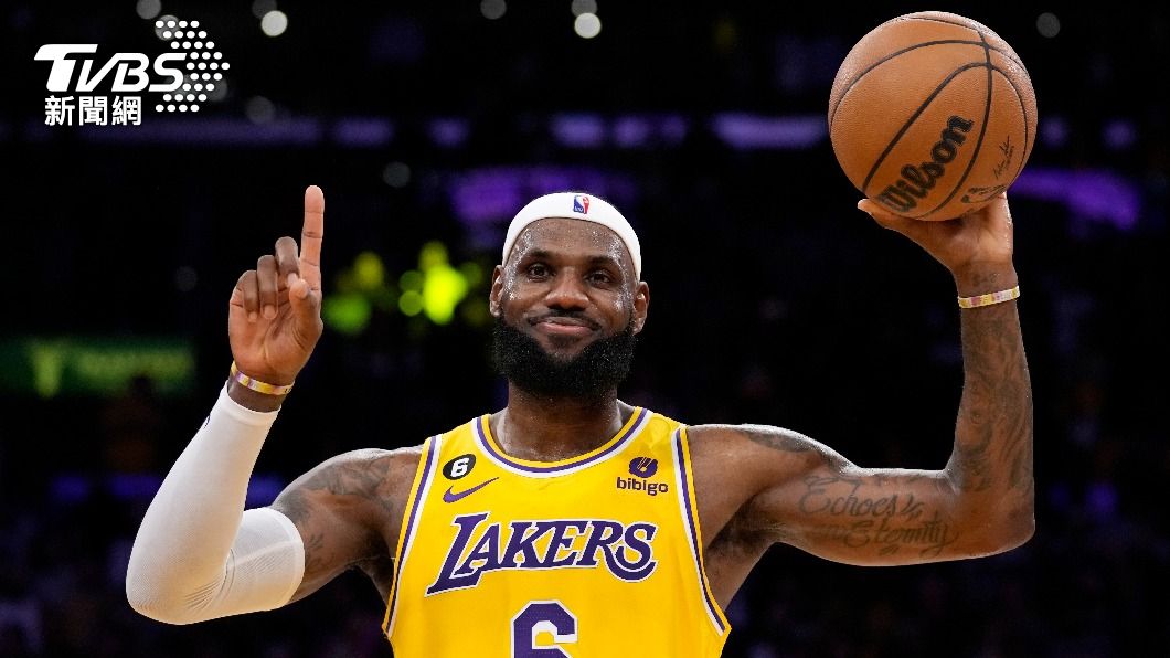躍居NBA得分王　詹姆斯紀錄之夜湖人吞敗留遺憾