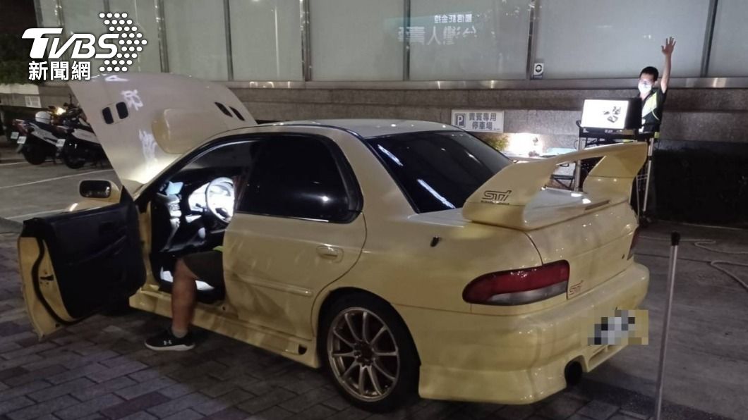 深夜拉轉、狂催油門！居民凍未條　北屯警卯起來抓噪音車