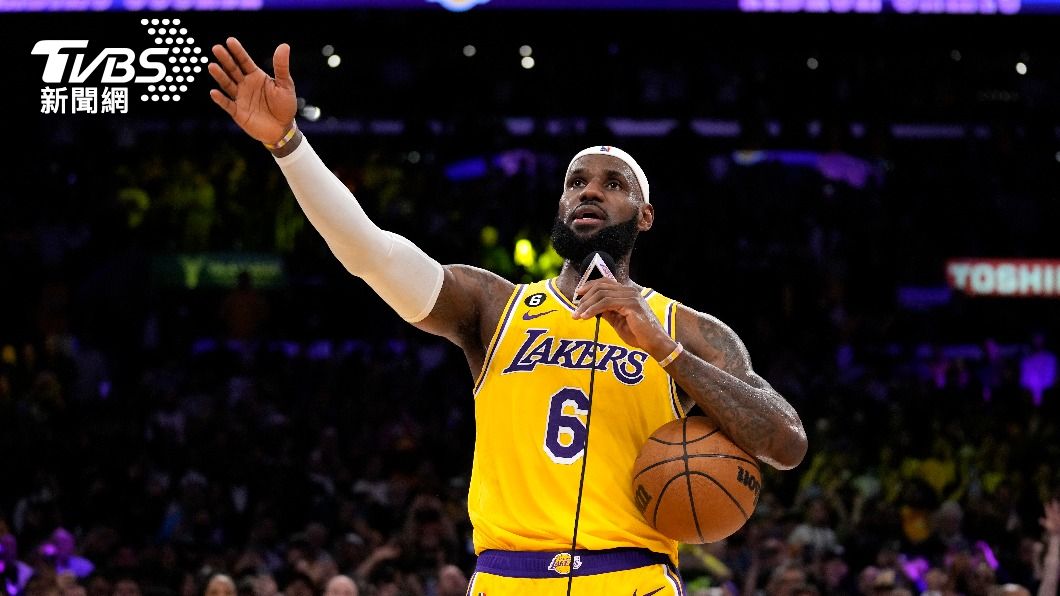 LeBron James成為歷史得分王。（圖／達志影像美聯社）