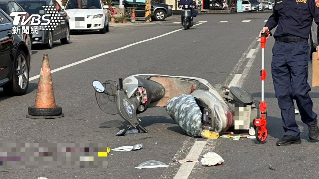 變換車道釀死!小貨車來不及閃 七旬翁遭撞血流滿地亡