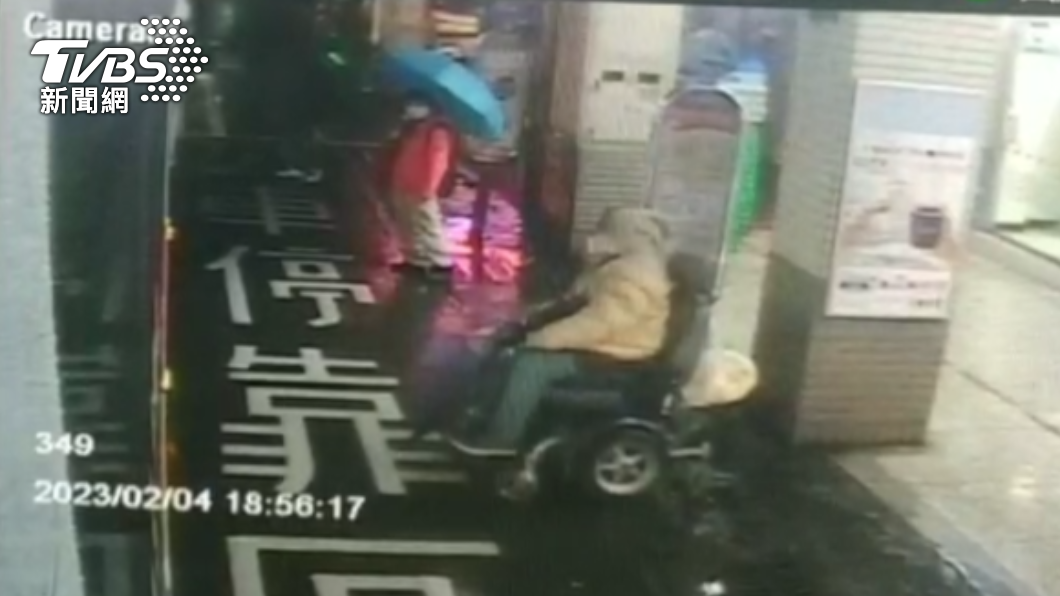 ２月４號晚間，一名身心障礙者，被公車司機拒載，引發喧然大波　（圖／基隆市政府提供）