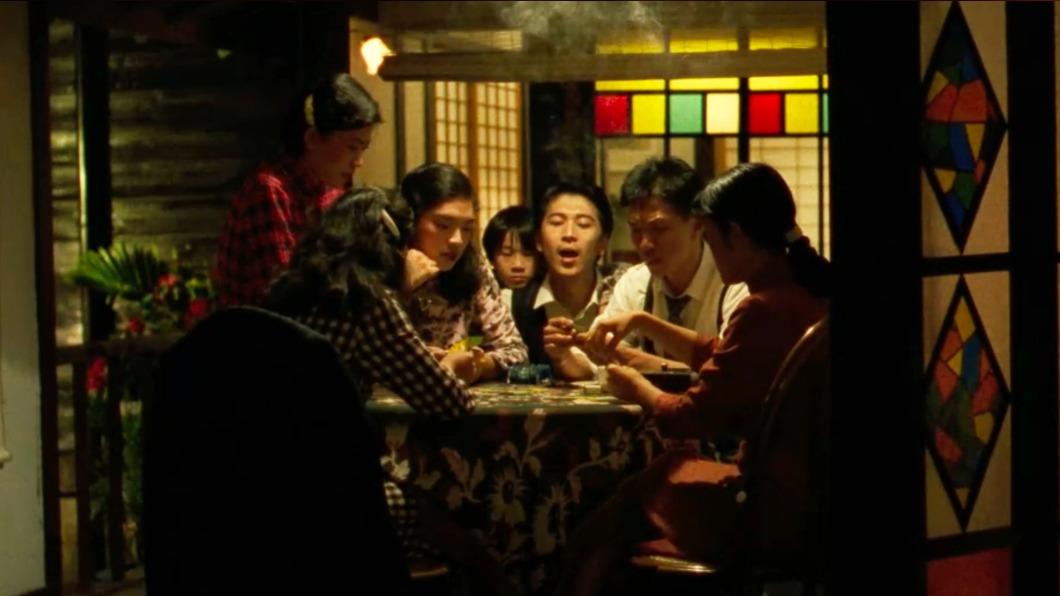 唐綺陽23歲「超嫩模樣」曝光！　客串《悲情城市》扮酒家女