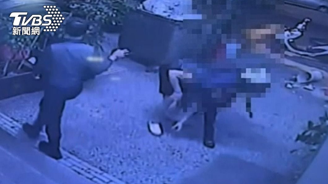 下班想到酒店嗨!毒蟲拒檢扯警還丟包毒品 狼狽下場曝