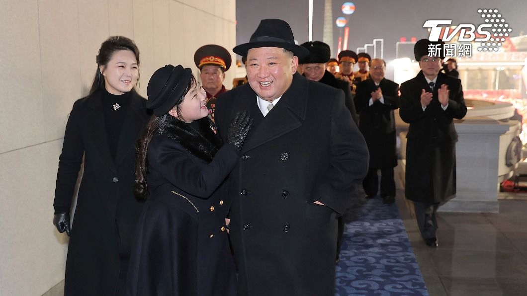 金正恩二女兒近期頻露面。(圖/達志影像美聯社)