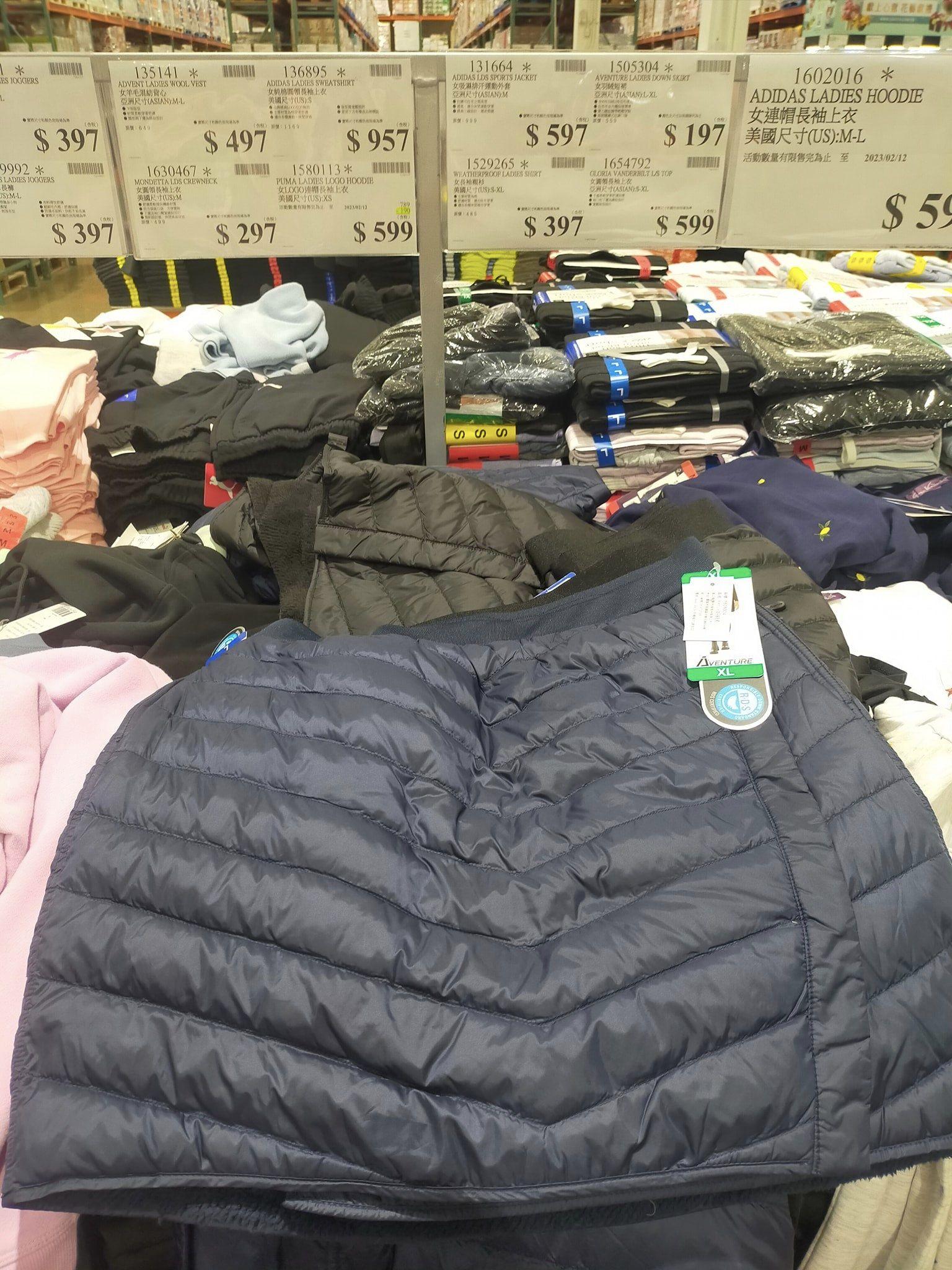 羽絨衣物熱銷。(圖/翻攝自臉書社團Costco好市多 商品經驗老實說)
