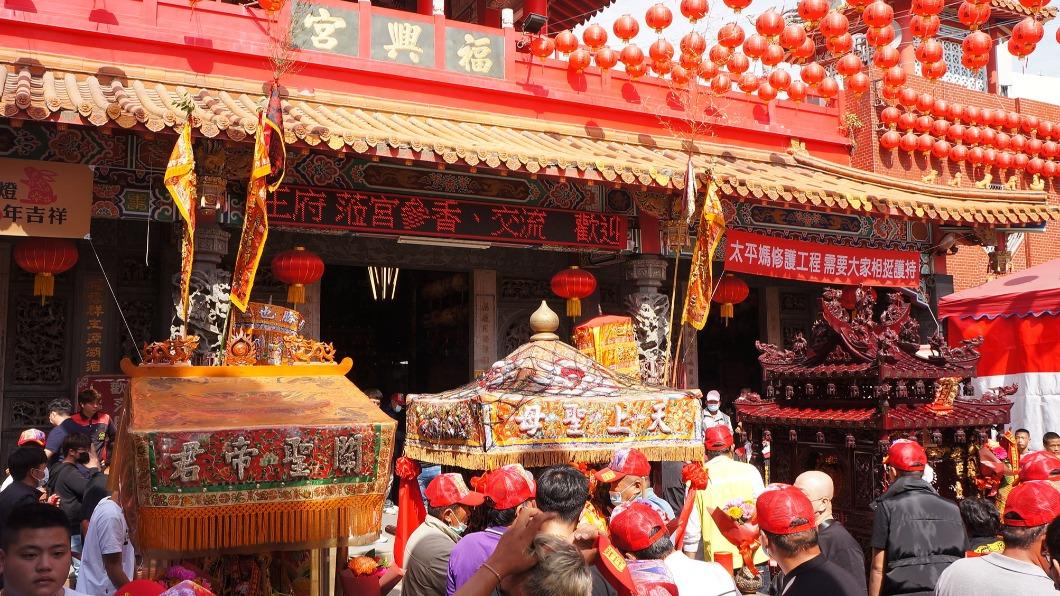 彩券行對面就是西螺福興宮。(圖/翻攝自西螺福興宮太平媽臉書)