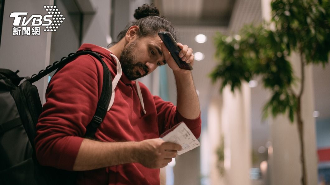 男子自稱這起事件導致他搭飛機都相當焦慮。(示意圖/shutterstock達志影像)